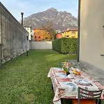 Daire Marias House In The Center With Garden Mandello del Lario