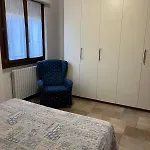 Marias House In The Center With Garden Apartment