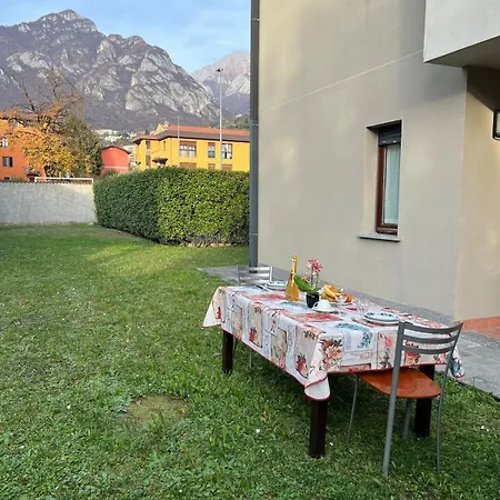 Marias House In The Center With Garden アパート