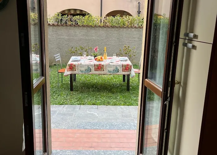 Marias House In The Center With Garden